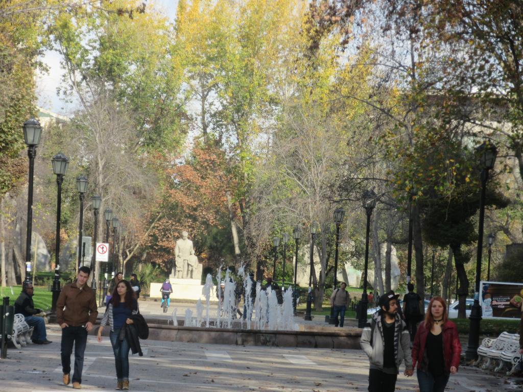 דירות סנטיאגו Departamento Paseo Bulnes Metro La Moneda מראה חיצוני תמונה